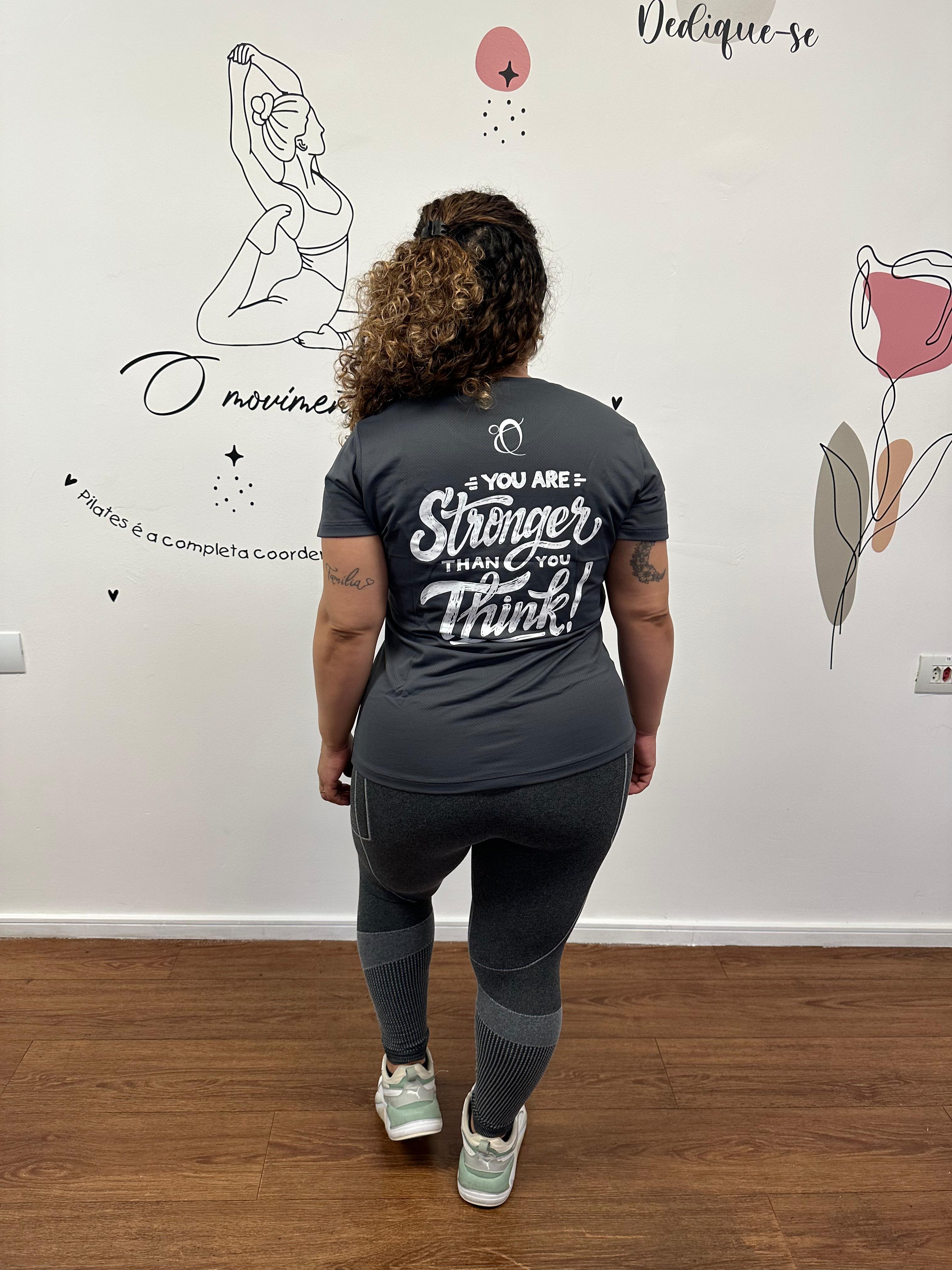 Camiseta Qualité You are strong Cinza